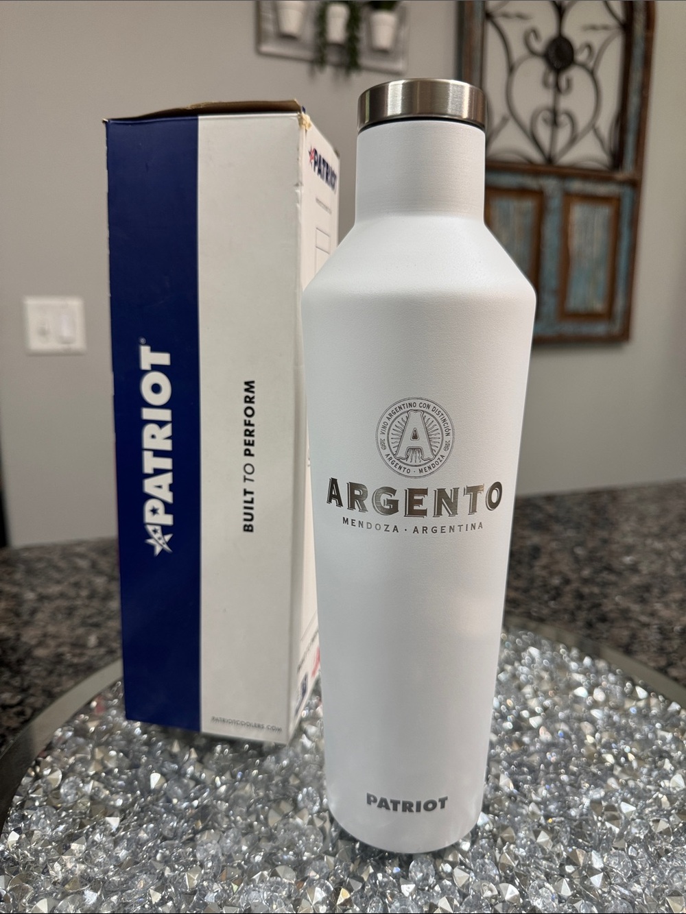 Argento White Stainless Steel Insulated Bottle - Patriot Collaboration NEW